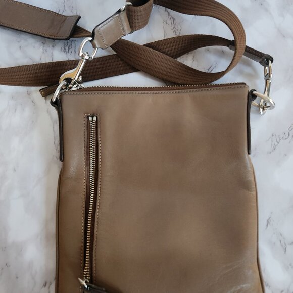 Coach Leatherware Est. 1941 Embossed Brown Leatherware Swing Bag Crossbody - Picture 4 of 11